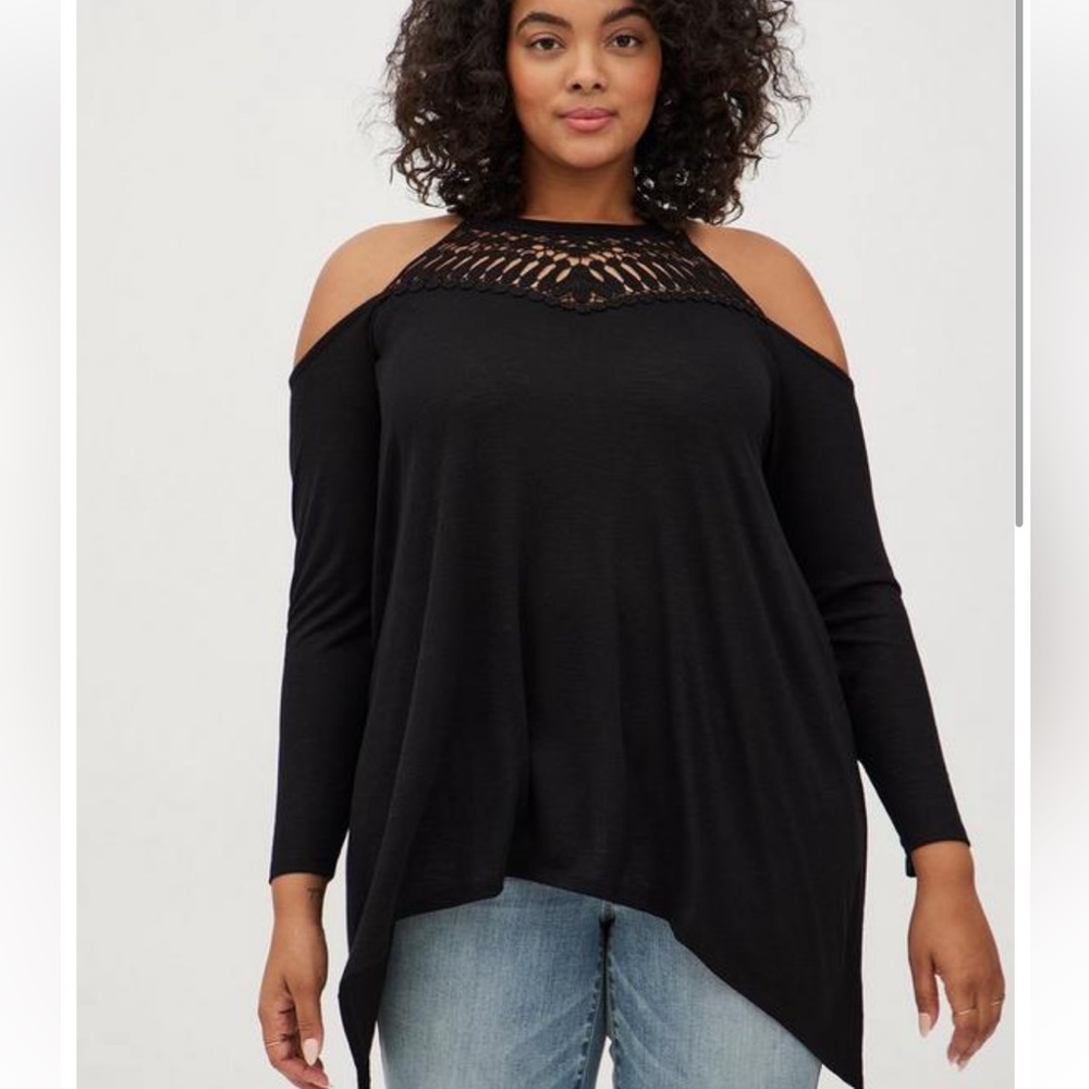 Torrid Top - Picture 2 of 10
